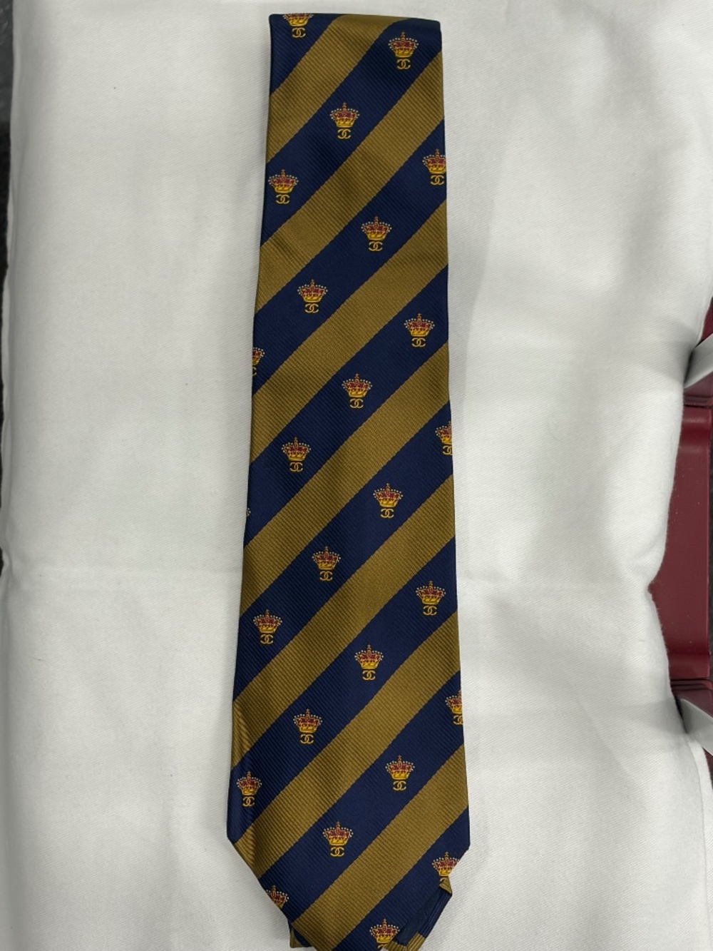 Chanel tie